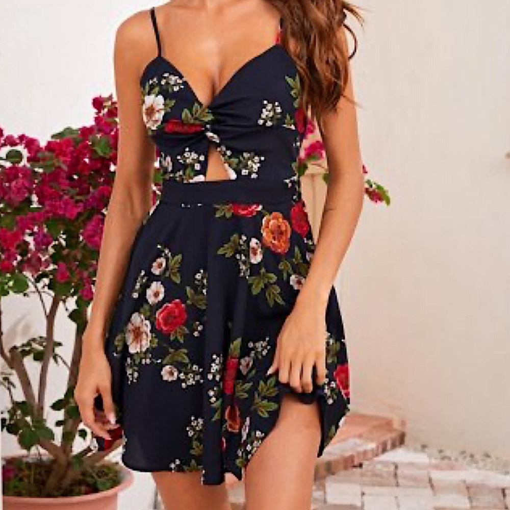 Twist Peekaboo Front Floral Slip Dress 💲BUNDLE AND SAVE BIG💲